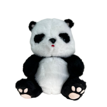 Cargar imagen en el visor de la galería, PELUCHE PANDA PEQUEÑO - 20 CM - 1 UNID.
